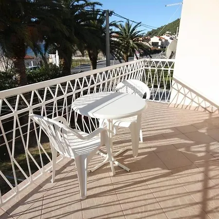 Apartments Vojnovic Duce